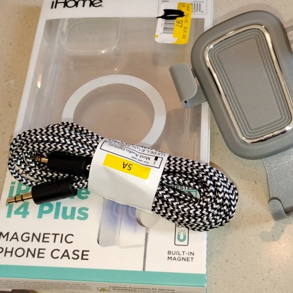 I Phone 14 Plus Magnetic case plus